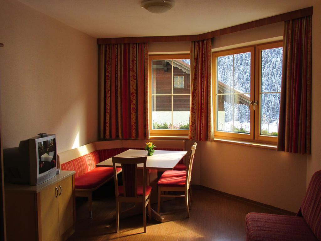 Hotel Apart Alpenschlossl Kappl  Pokój zdjęcie